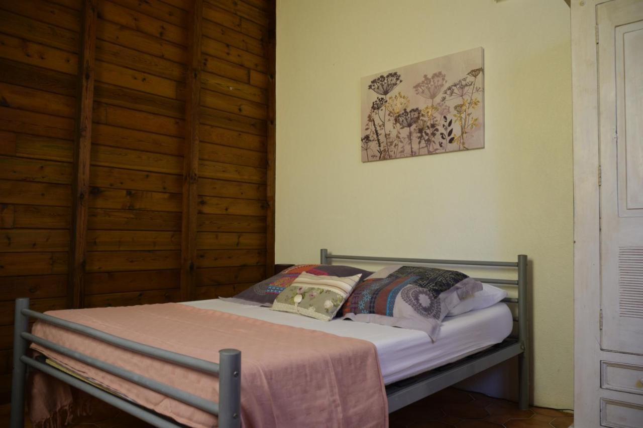 Maison créole, côté plage Bel emplacement Port-Louis Extérieur photo