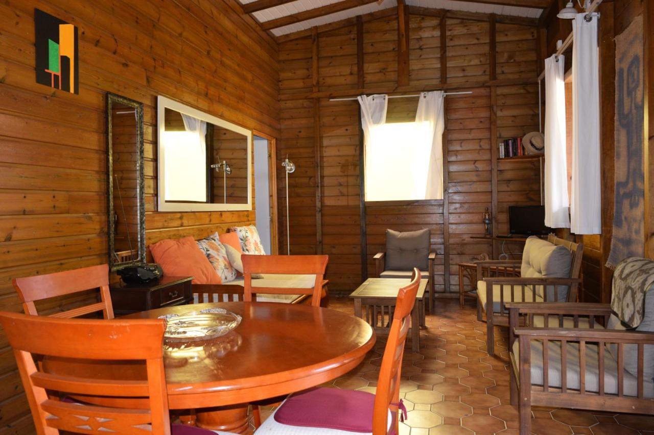 Maison créole, côté plage Bel emplacement Port-Louis Extérieur photo